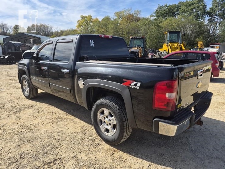 2007-chevrolet-silverado-1500-image-2