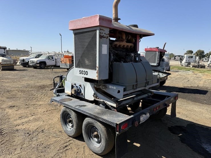 2005-asphalt-zipper-az-480hd-asphalt-grinder-image-4