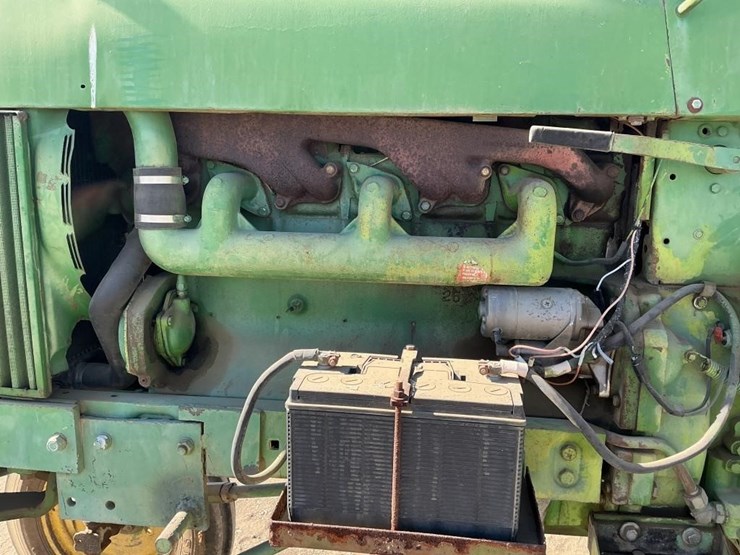 john-deere-4020-hi-crop-tractor-image-8