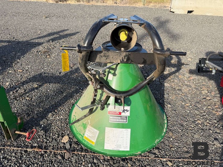 frontier-ss1036b-broadcast-spreader-image-1