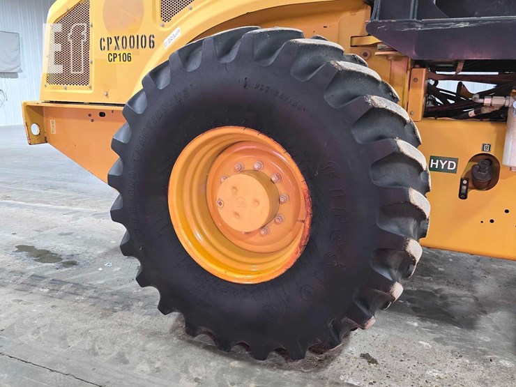 2012-caterpillar-cp54b-image-19