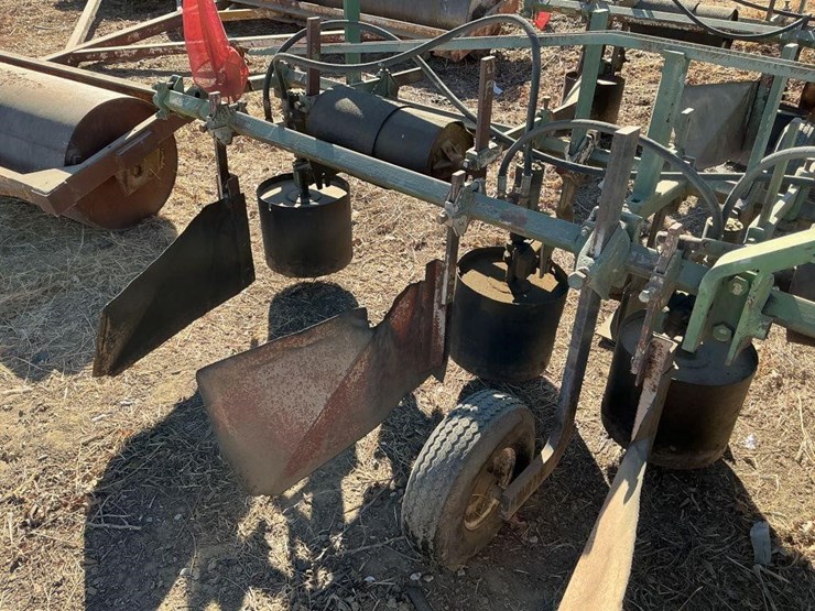 custom-3-pt-3-row-60"-hyd.-vine-trainer-image-8