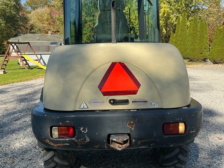 #326-•-2005-ingersoll-rand-wl-350-compact-wheel-loader-image-4
