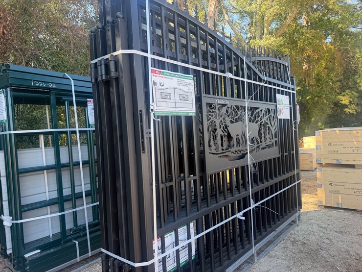 #5119-•-7ft(h)x-20ft(l)-metal-farm-driveway-gate-image-1