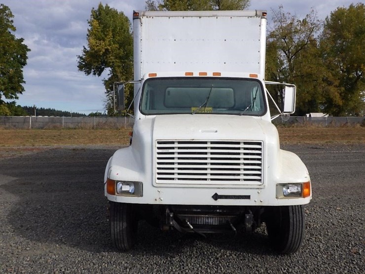 2000-international-4700-image-8