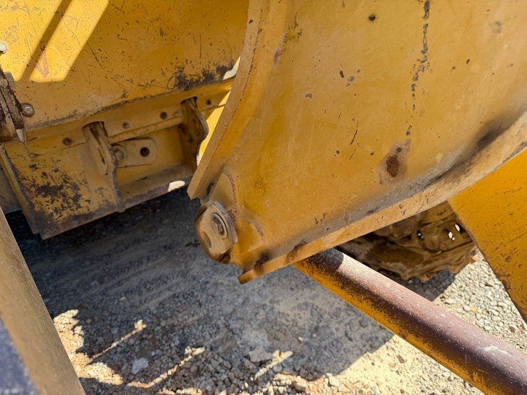 #4088-•-caterpillar-963-crawler-loader-image-22
