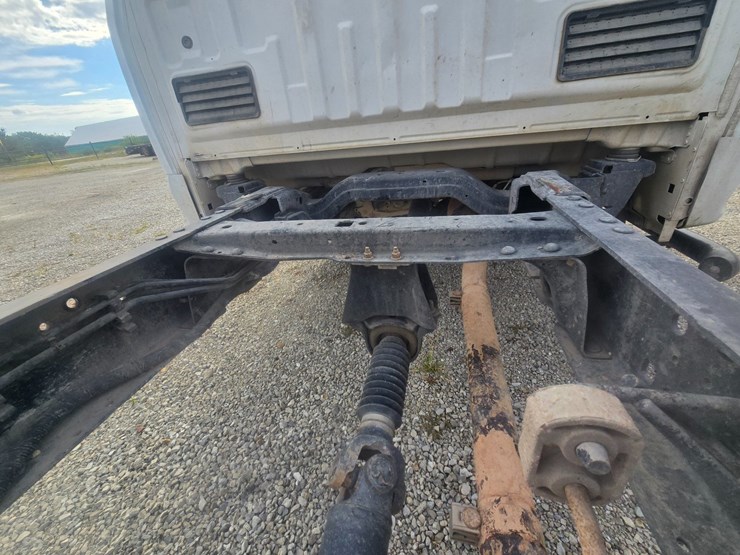 2021-ford-f350-image-56