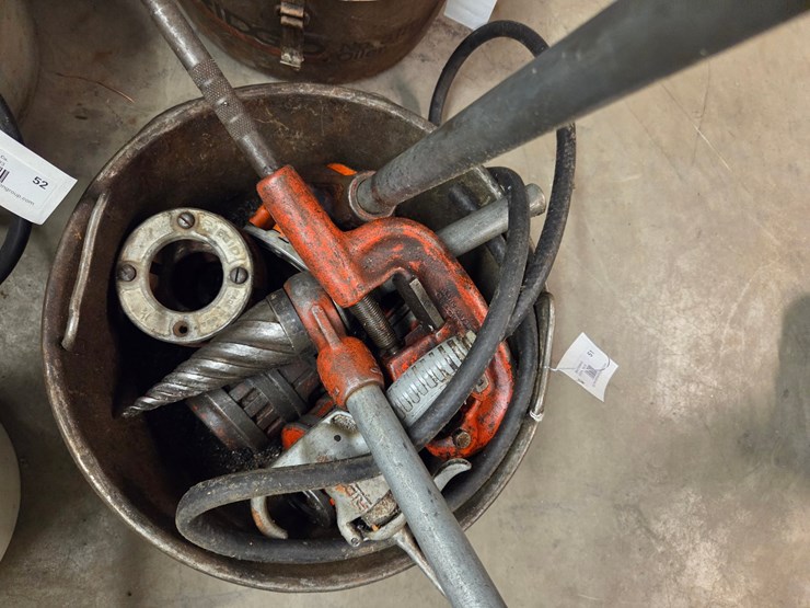 #51-•-pipe-threader-/-reamer-/-cutter-&-inserts-image-1