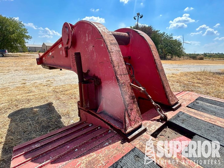 1981-nabors-49'oal-3-axle-detach/foldable-neck-equipment-trailer-image-6