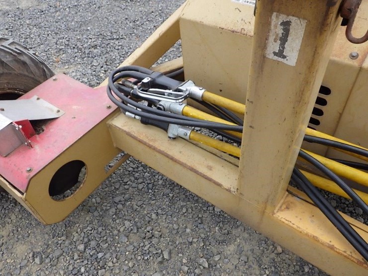 guf-orbit-lift-tow-behind-pruning-tower-image-18