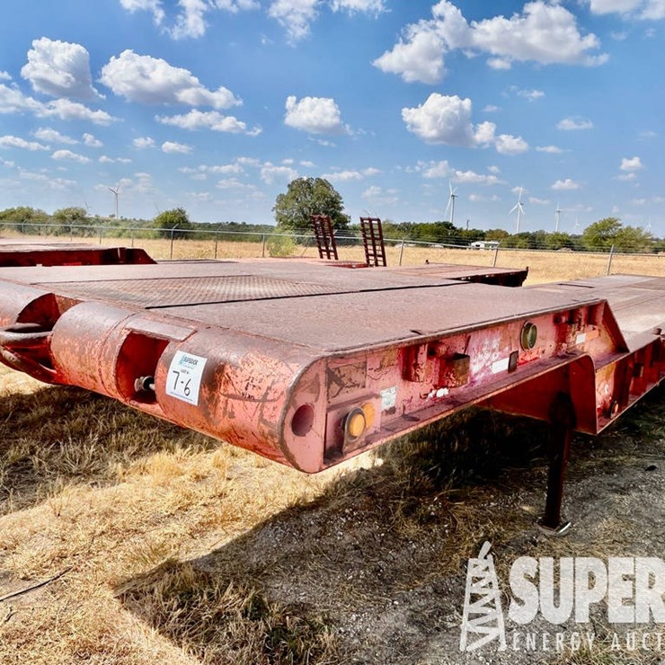 1981 NABORS 41'OAL 3-Axle Scissor Neck Trailer