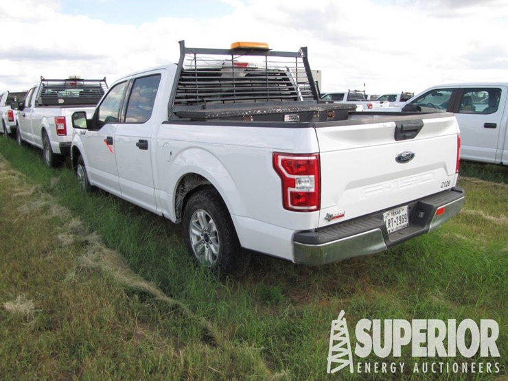 2019-ford-f-150-xlt-crew-cab-pickup-image-3