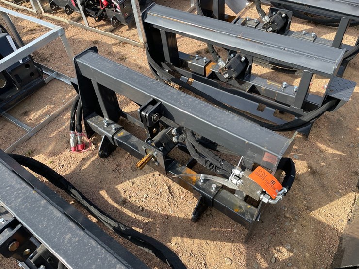 #4120-•-landhonor-skid-steer-3-point-hitch-adapter-image-1