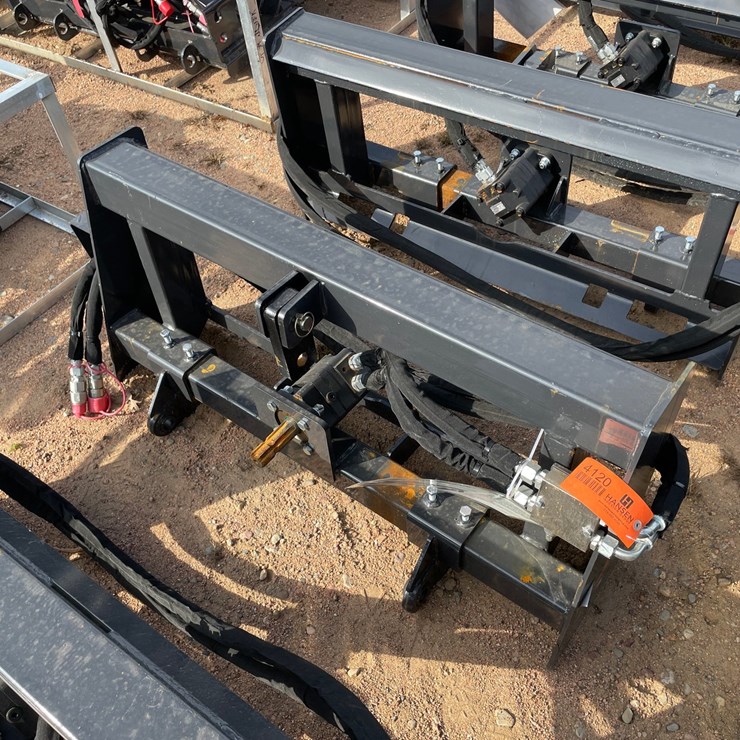 #4120 • LandHonor Skid Steer 3 Point Hitch Adapter