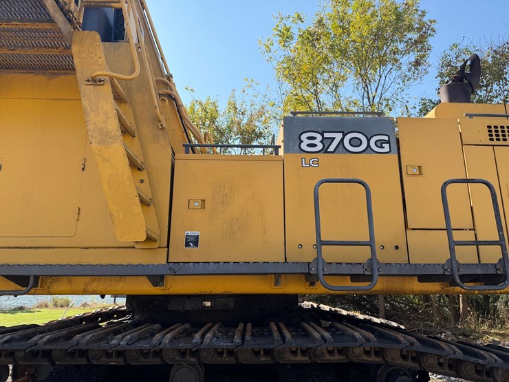#4098-•-2015-john-deere-870g-lc-excavator-image-58