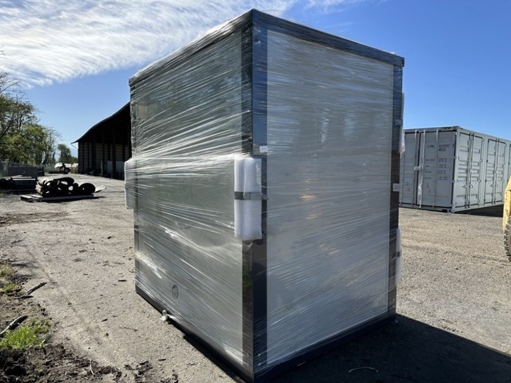 2026-bastone-portable-toilet-w/shower-image-4