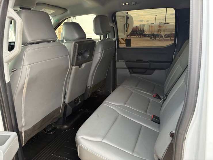 2023-ford-f250-image-7