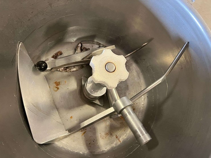 hobart-hcm-450-vertical-cutter-mixer-image-14