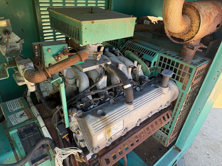 cummins-power-generation-commercial-stationary-diesel-generator-(96-actual-hours)-image-11