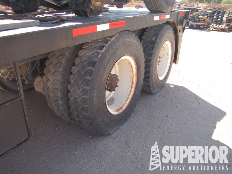 2006-western-star-t/a-winch-bed-truck-image-10