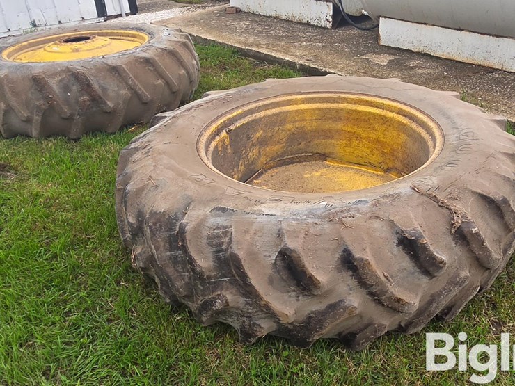 john-deere-duals-image-5