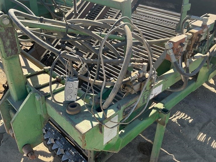 pickett-t-660-5'-3-pt-hyd.-vine-diverter-image-9