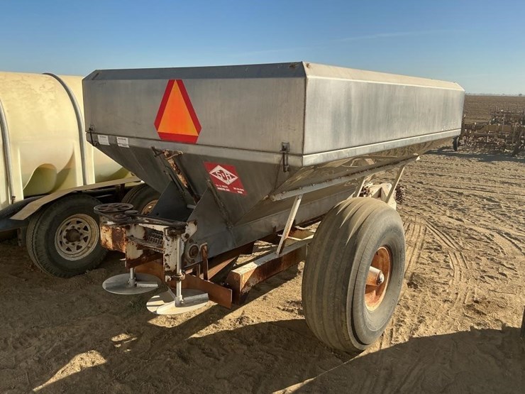 ag-spreader-200-9.5'x6'-s.s.-fertilizer-spreader-image-5