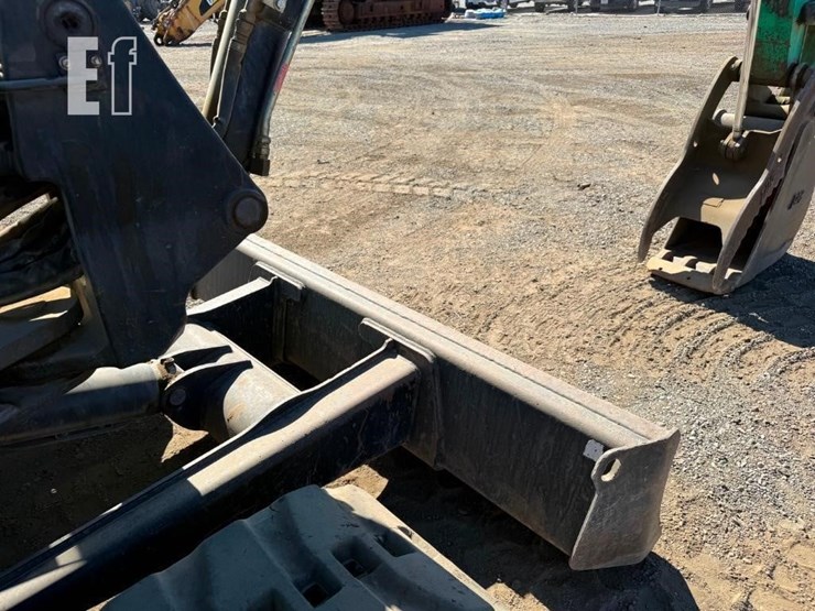 2019-jcb-85z-1-image-10