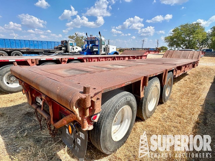 1976-fontaine-43'oal-3-axle-scissor-neck-trailer-image-2
