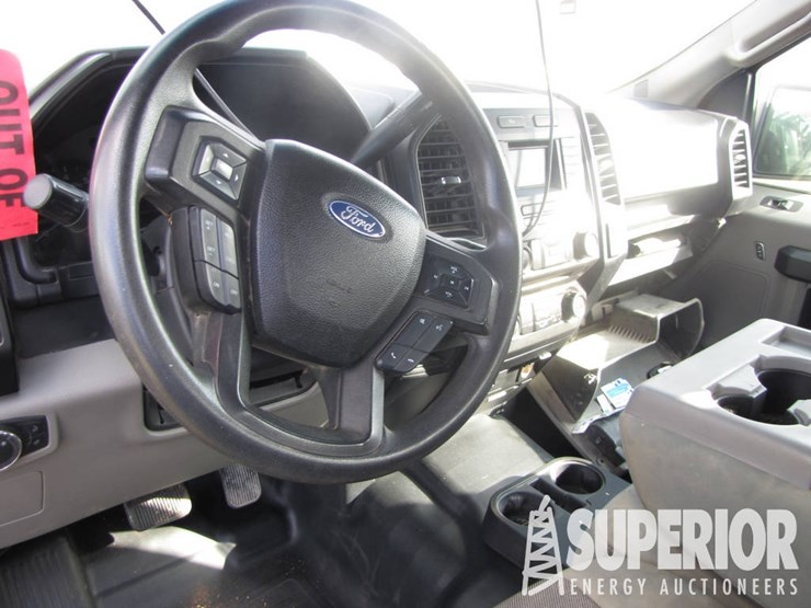 2017-ford-f-150-xl-crew-cab-pickup-image-6