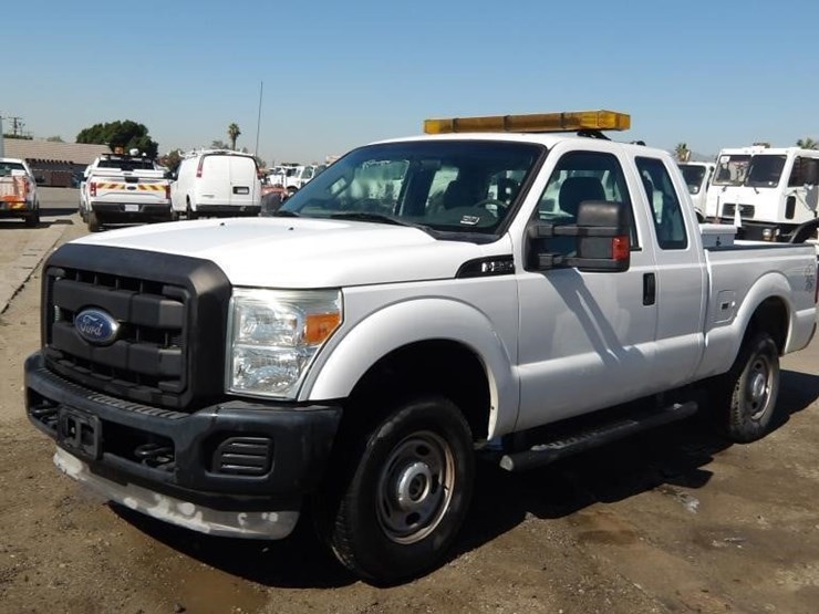 2011-ford-f250-image-2