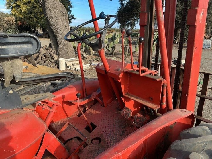 allis-chalmers-i-600-4500lb-capacity-rt-forklift-image-15