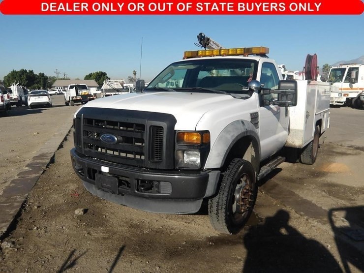 2010-ford-f450-mechanics-truck-image-1