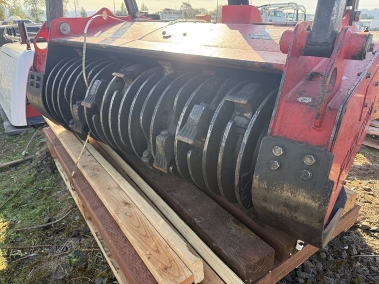 2021-fecon-bull-hog-high-flow-drum-mulcher-image-6