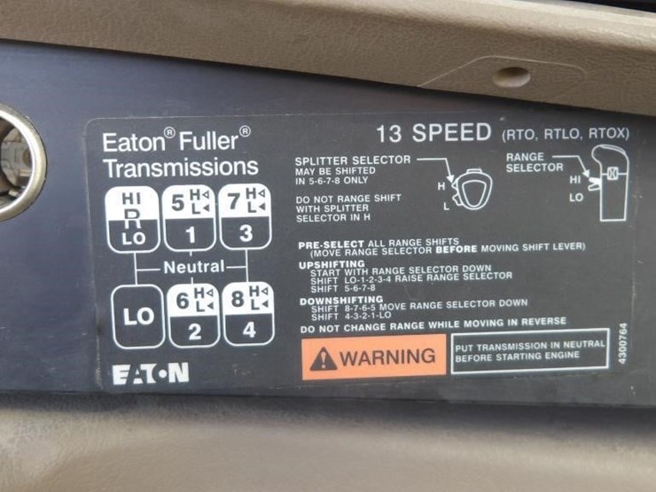 2006-international-5600i-water-truck-image-35