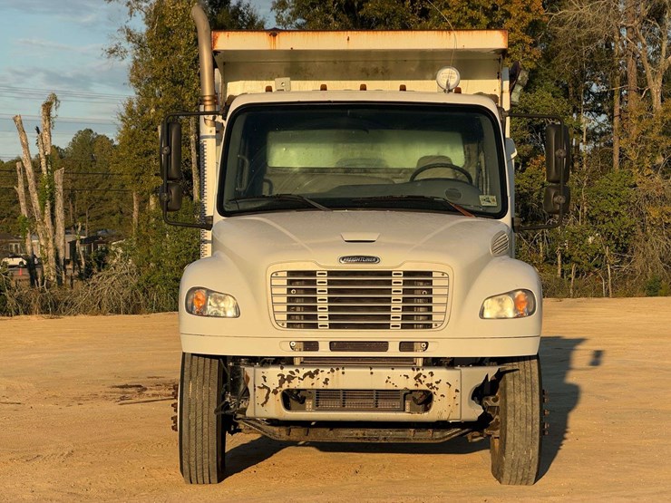 2012-freightliner-m2-tandem-axle-dump-truck-(96,351-actual-miles)-image-6