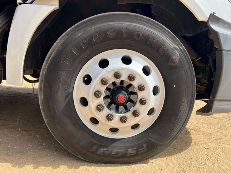 2016-international-prostar+-122-tandem-axle-day-cab-truck-tractor-–-cummins-isx15-diesel-(530,432-mi-image-41