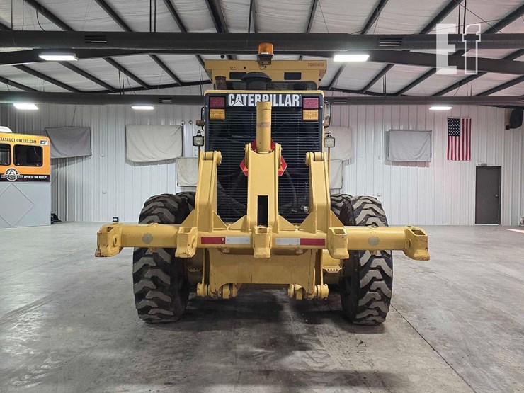 2004-caterpillar-143h-image-8