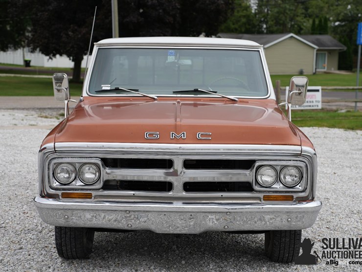 run-#116---1970-gmc-sierra-grande-custom-1500-pickup-image-2