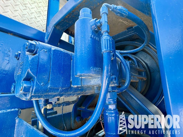 2019-peterbilt-389-t/a-winch-truck-w/-day-cab-image-8