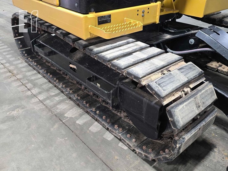 2023-caterpillar-307.5-image-33