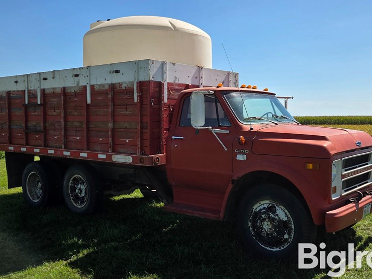 1971-chevrolet-c/50-grain-truck-w/-water-tank-image-3