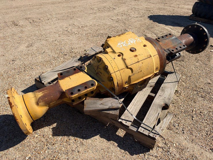 #41538-•-rear-end-axle-to-fit-cat-equipment-image-3