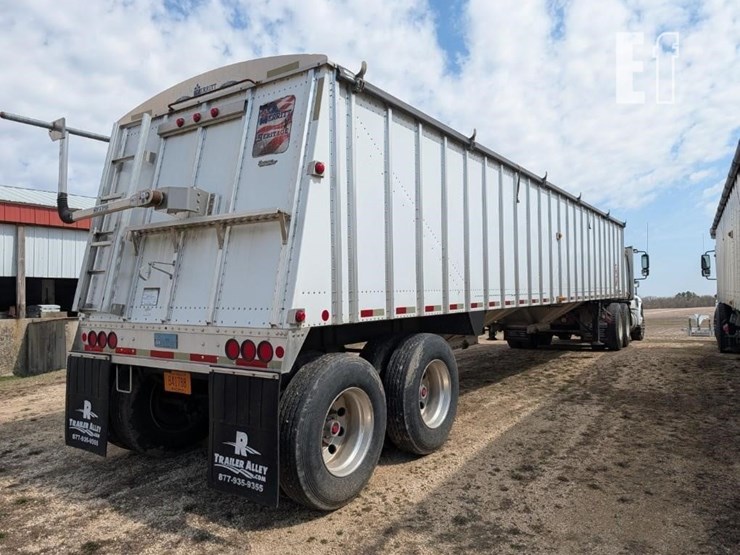 2015-merritt-grain-hopper-image-8