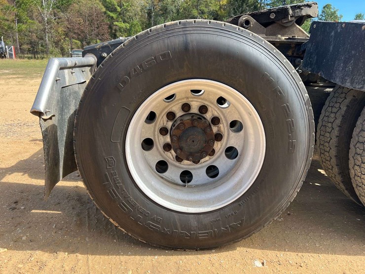 2016-international-prostar+-122-tandem-axle-day-cab-truck-tractor-–-cummins-isx15-diesel-(530,432-mi-image-37