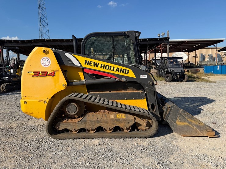 #4093-•-2023-new-holland-c334-tracked-skid-steer-image-6