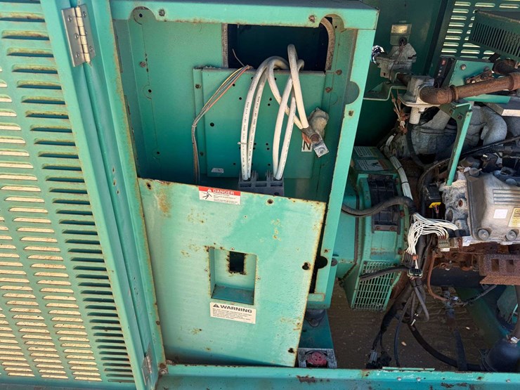 cummins-power-generation-commercial-stationary-diesel-generator-(96-actual-hours)-image-13