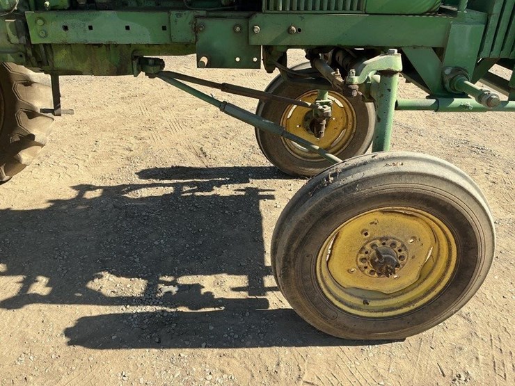 john-deere-4020-hi-crop-tractor-image-13