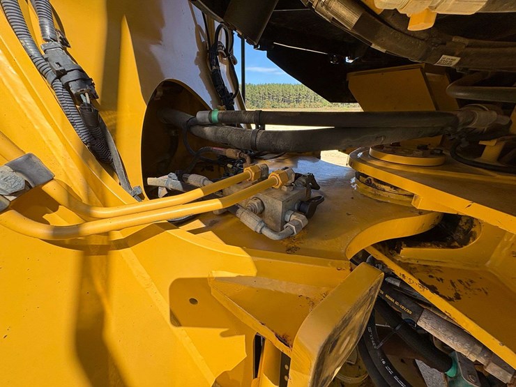 2018-caterpillar-930-r/t-wheeled-loader-(5,129-hours)-image-34