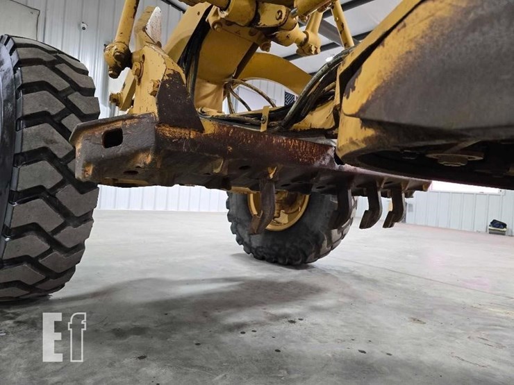2003-caterpillar-12h-image-13
